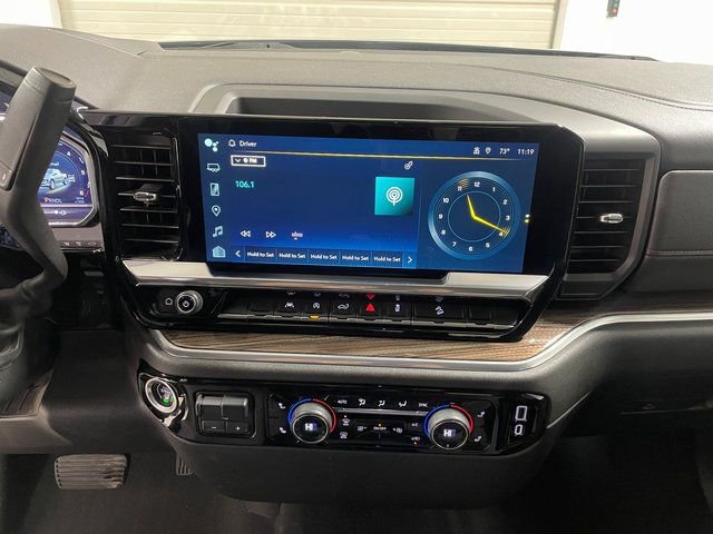 Used 2023 Chevrolet Silverado 1500 RST image 16