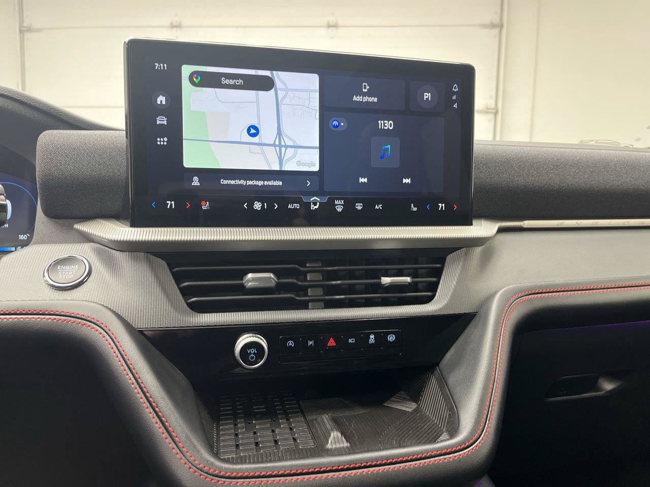 Certified 2025 Ford Explorer ST-Line w/ Premium Package AWD/4WD image 20