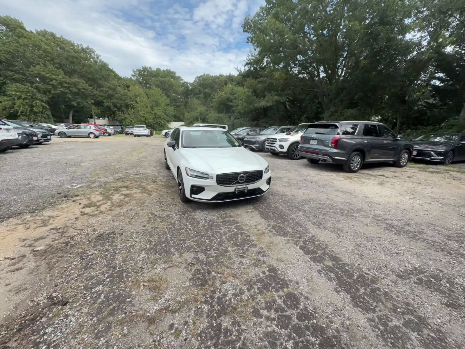 Used 2025 Volvo S60 B5 Core AWD/4WD image 3