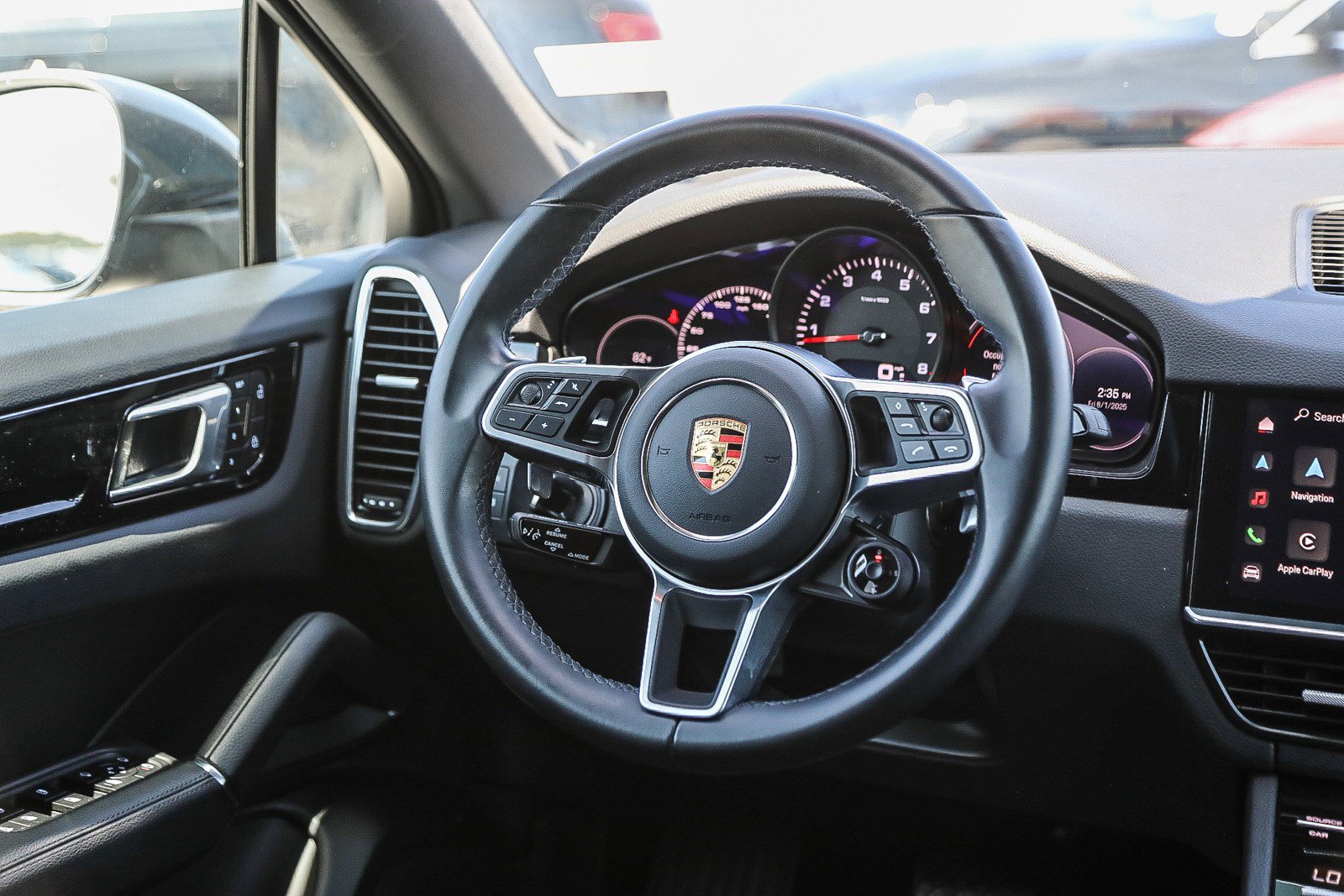 Used 2022 Porsche Cayenne Coupe image 15