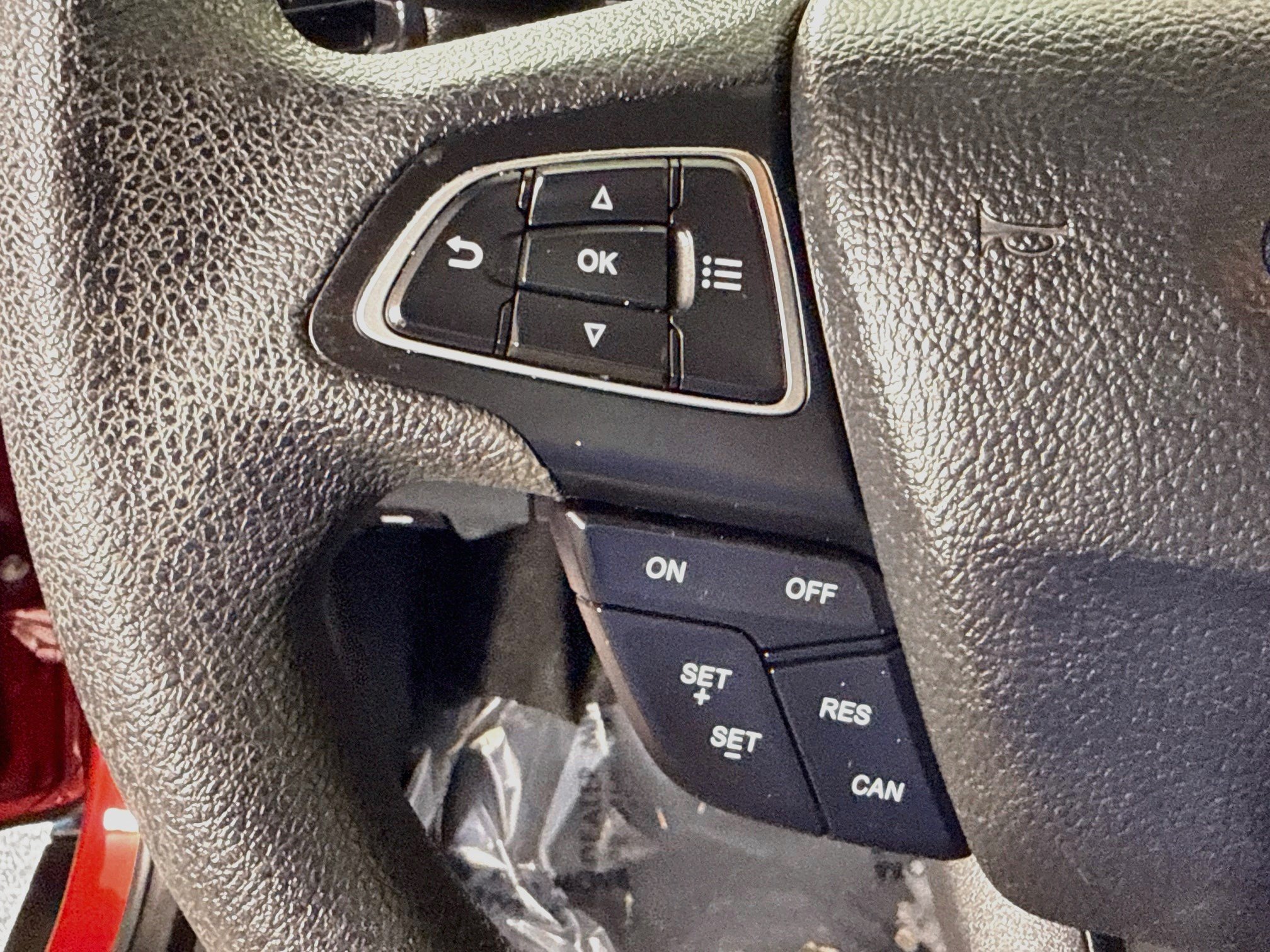 Used 2021 Ford EcoSport SE w/ SE Convenience Package FWD image 14