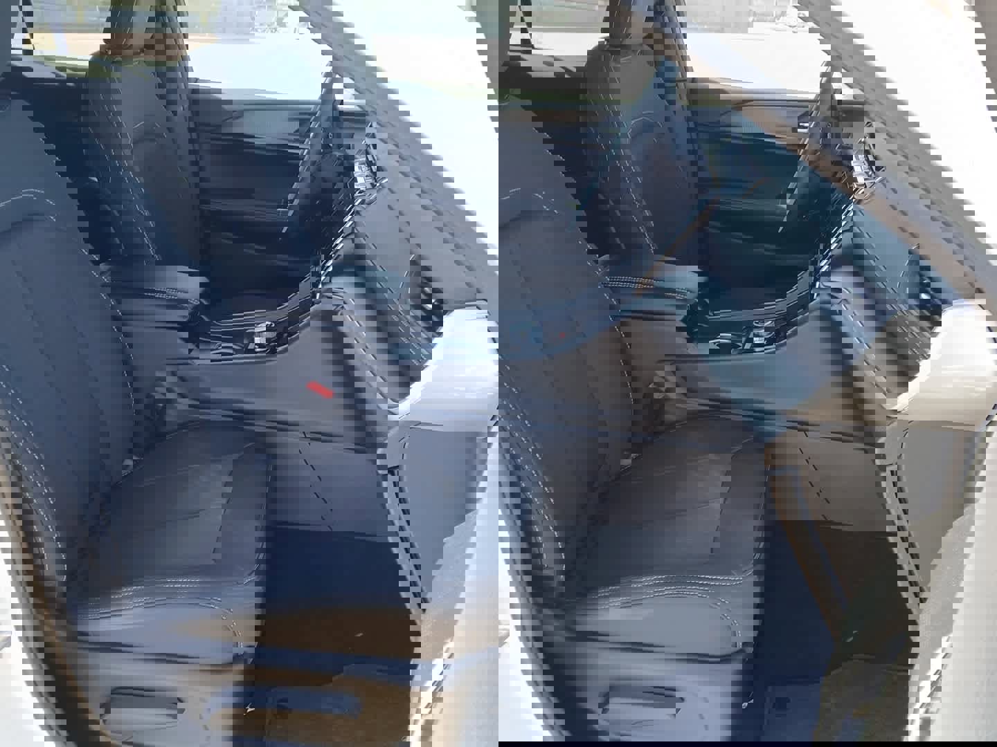 New 2025 Jeep Grand Cherokee Laredo X w/ Luxury Tech Group I image 51