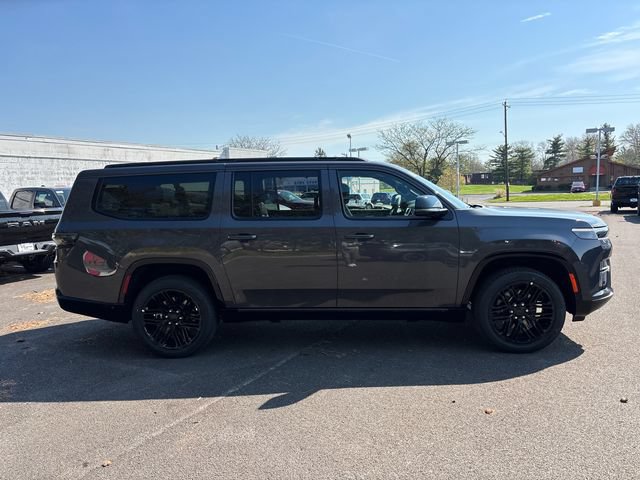 New 2026 Jeep Grand Wagoneer L Limited AWD/4WD image 31
