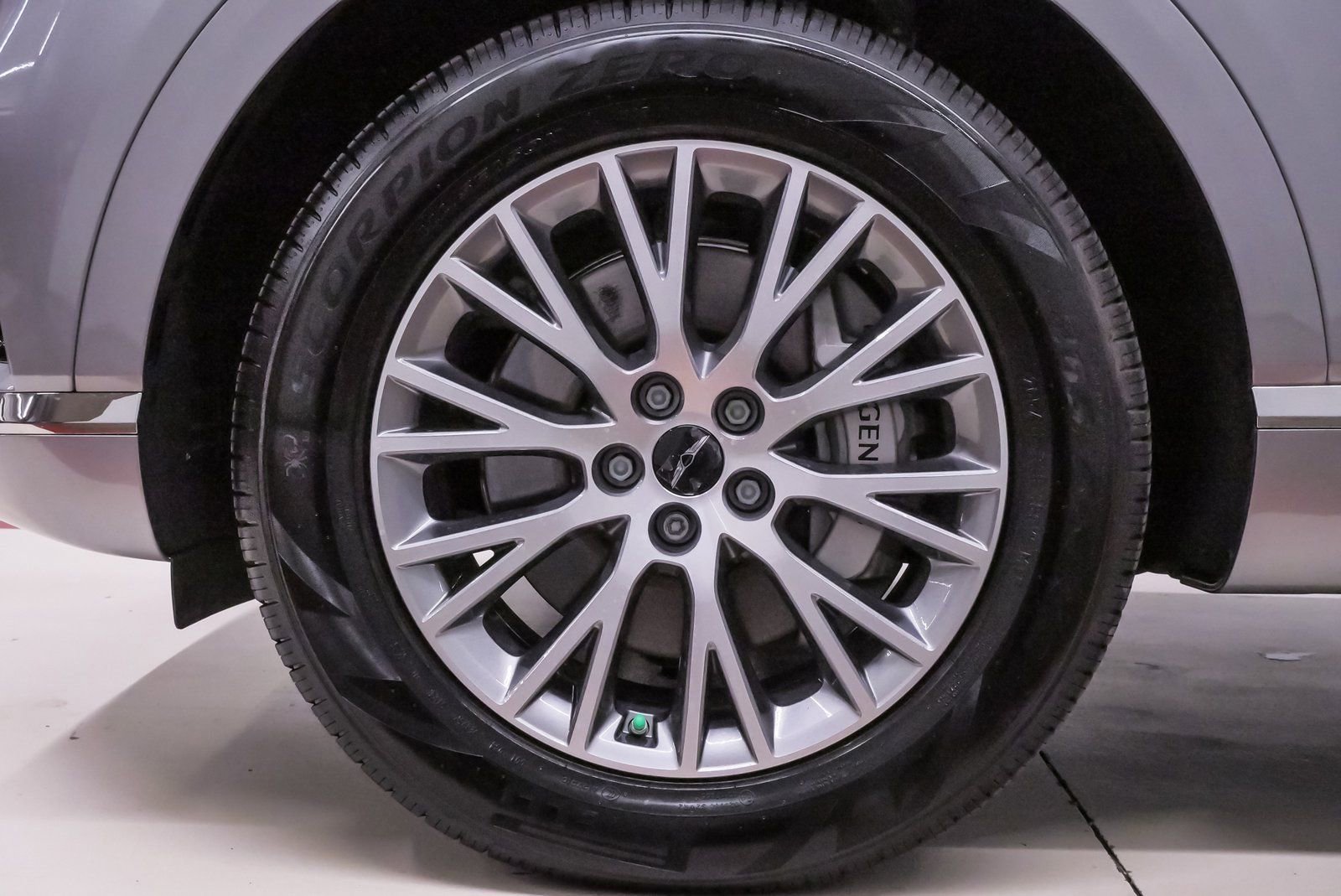 Certified 2025 Genesis GV80 2.5T Standard image 26