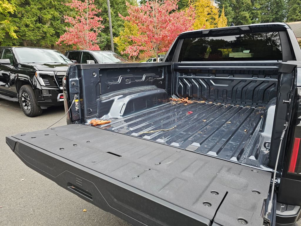 New 2026 GMC Sierra EV Elevation image 34