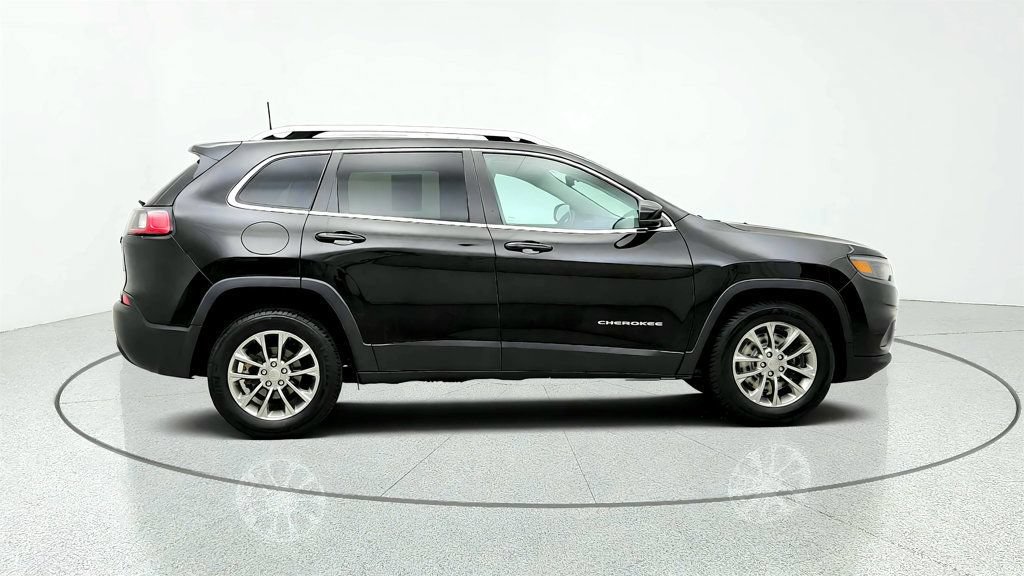 Used 2021 Jeep Cherokee Latitude Plus FWD image 4