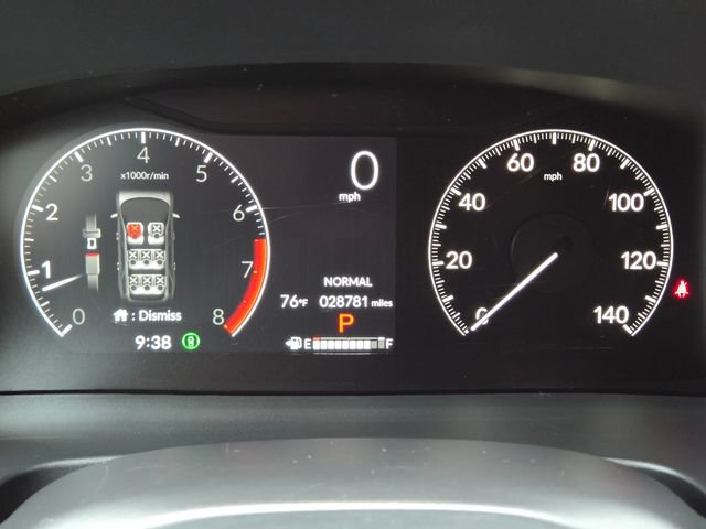 Used 2025 Honda Pilot Sport image 26