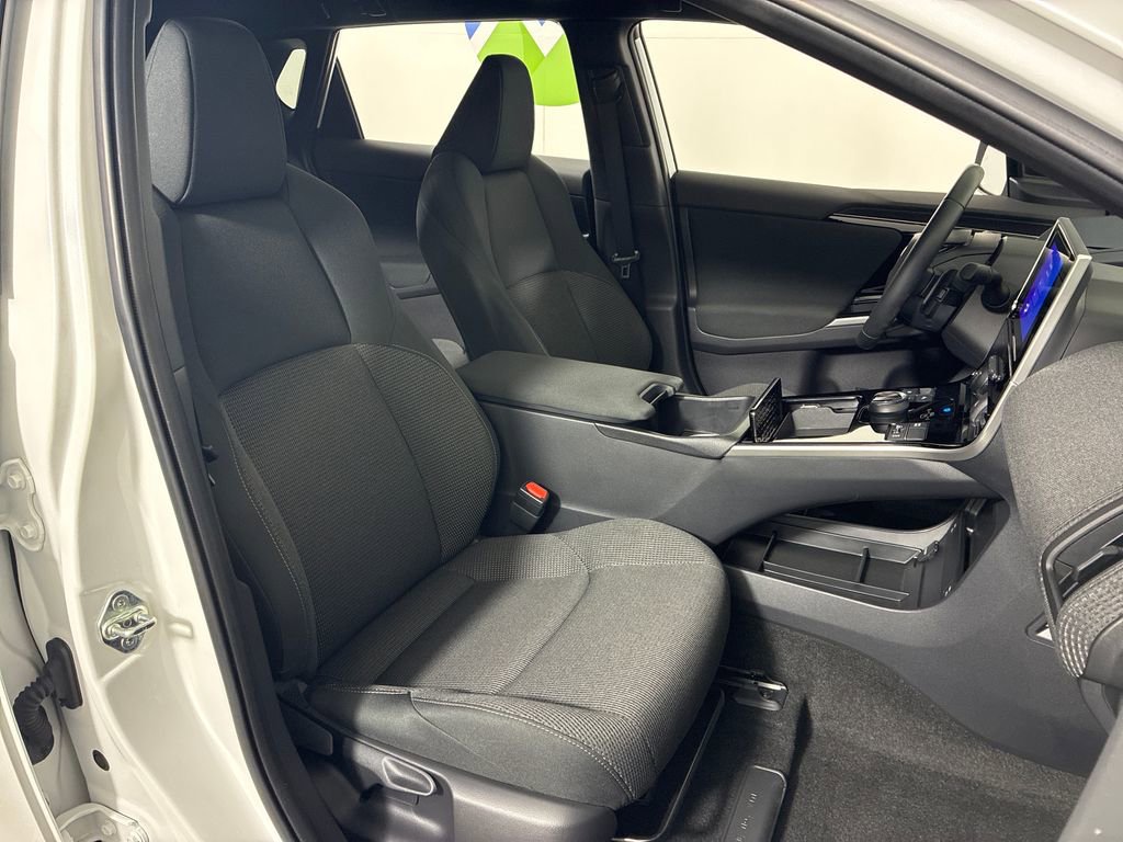 Certified 2023 Subaru Solterra AWD image 31