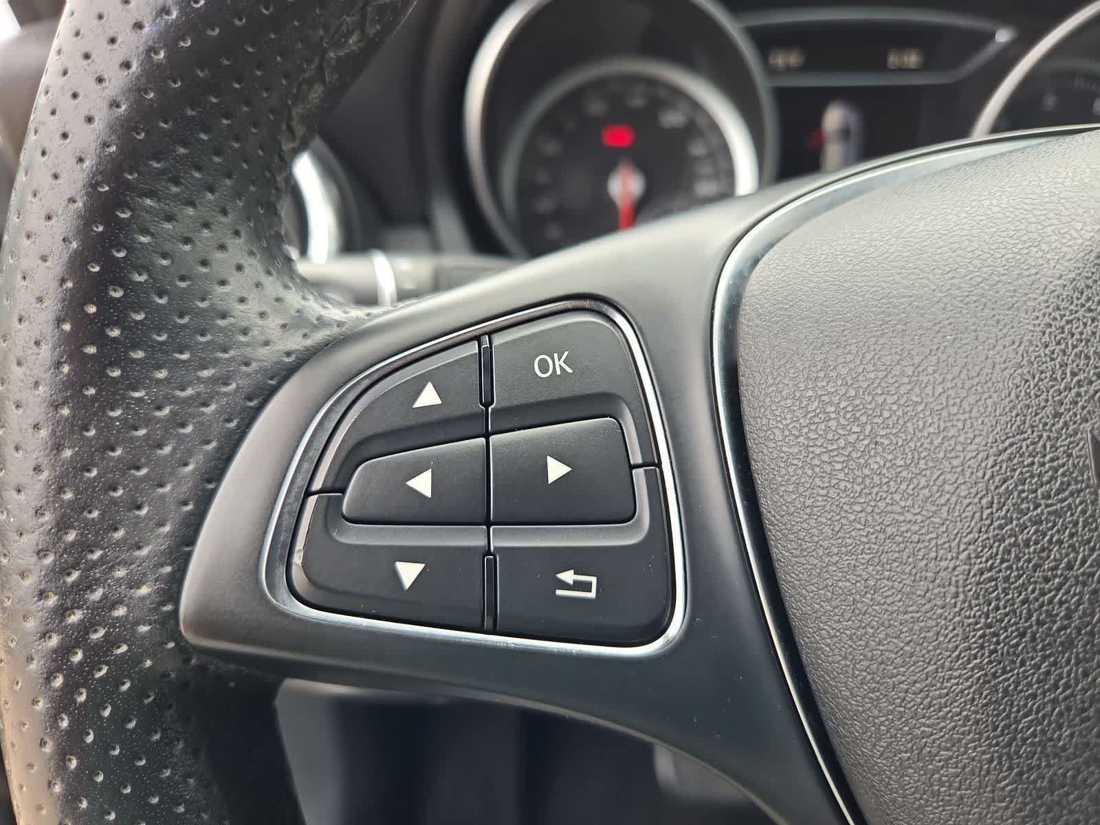Used 2019 Mercedes-Benz CLA 250 image 23