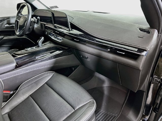 Used 2023 Cadillac Escalade ESV Sport w/ Touring Package AWD/4WD image 38