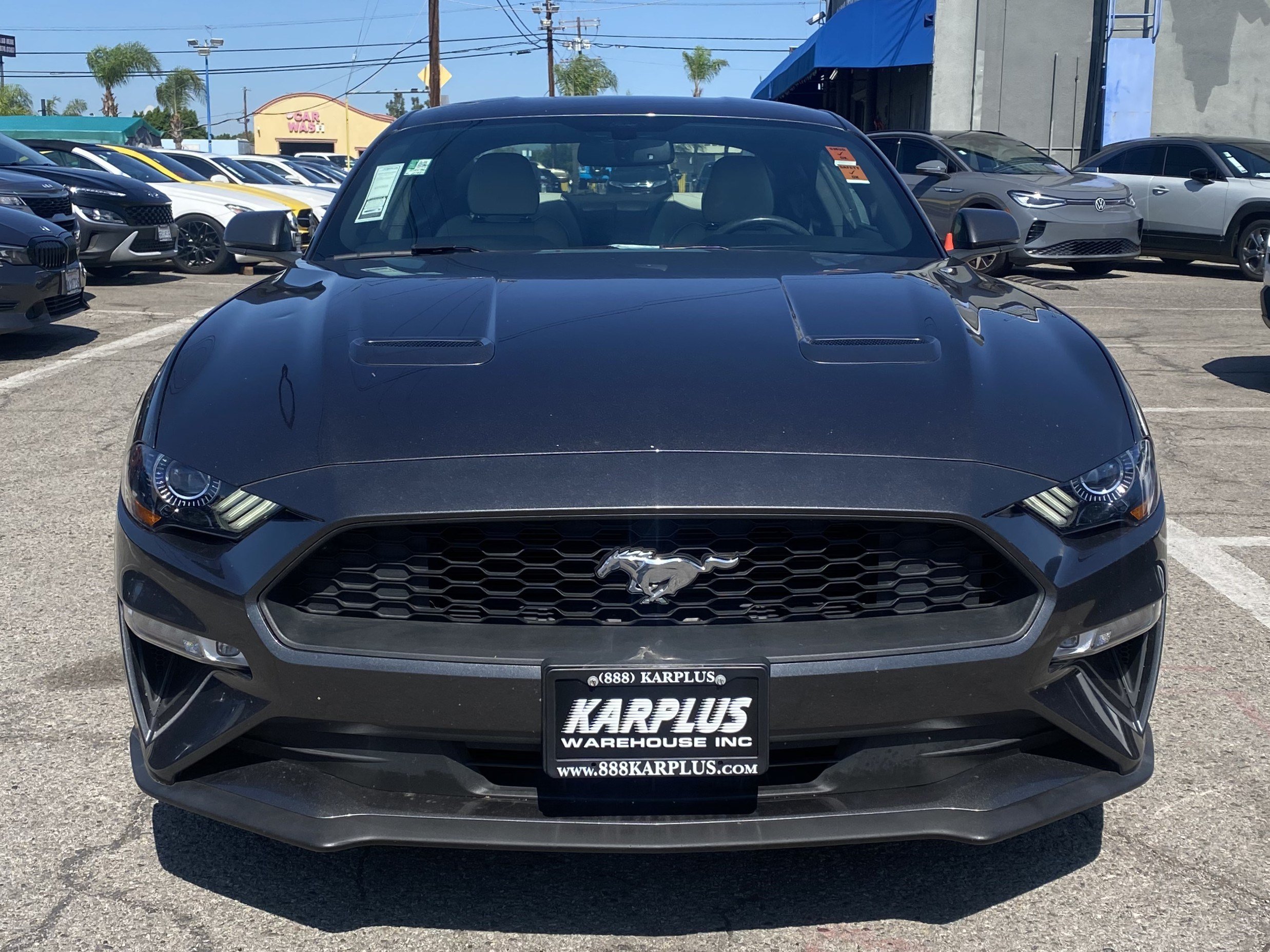 Used 2018 Ford Mustang Premium RWD image 3