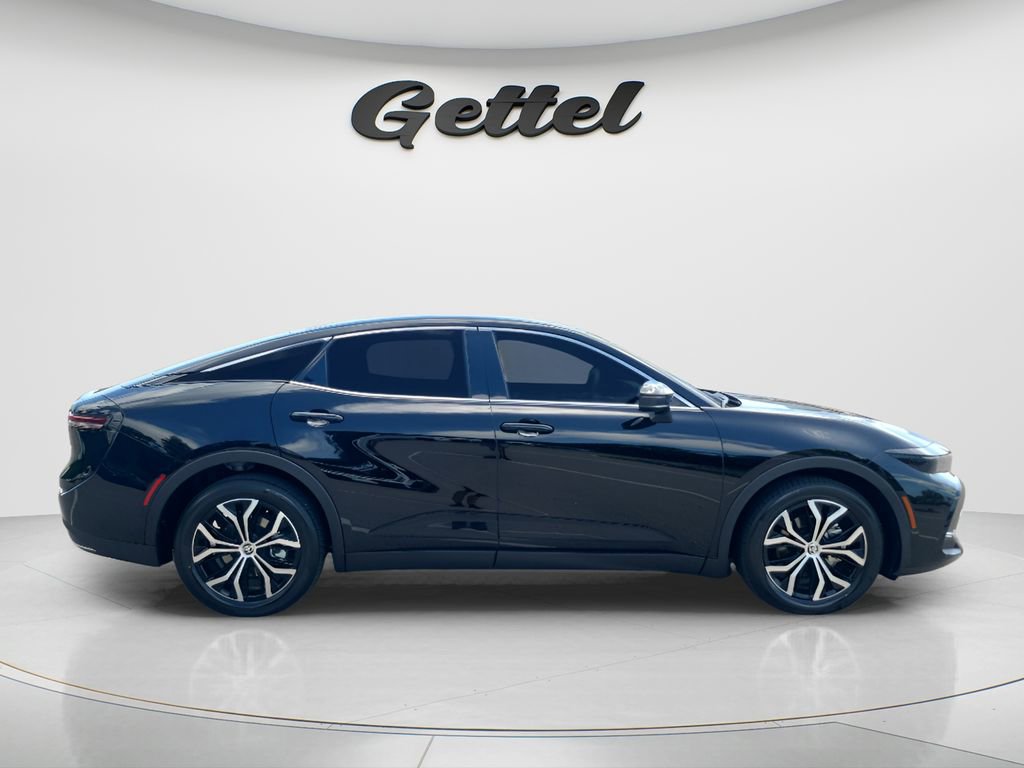 Certified 2025 Toyota Crown AWD/4WD image 4