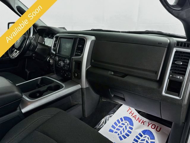 Used 2024 RAM 1500 Warlock AWD/4WD image 28