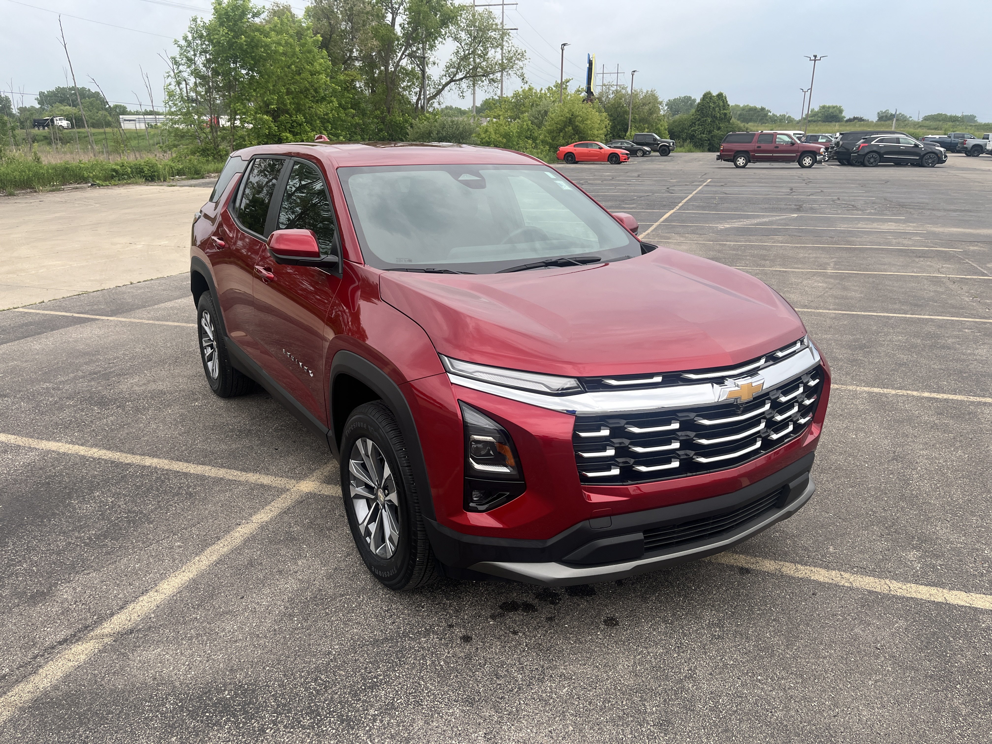 Used 2025 Chevrolet Equinox LT w/ Safety and Technology Package FWD image 8