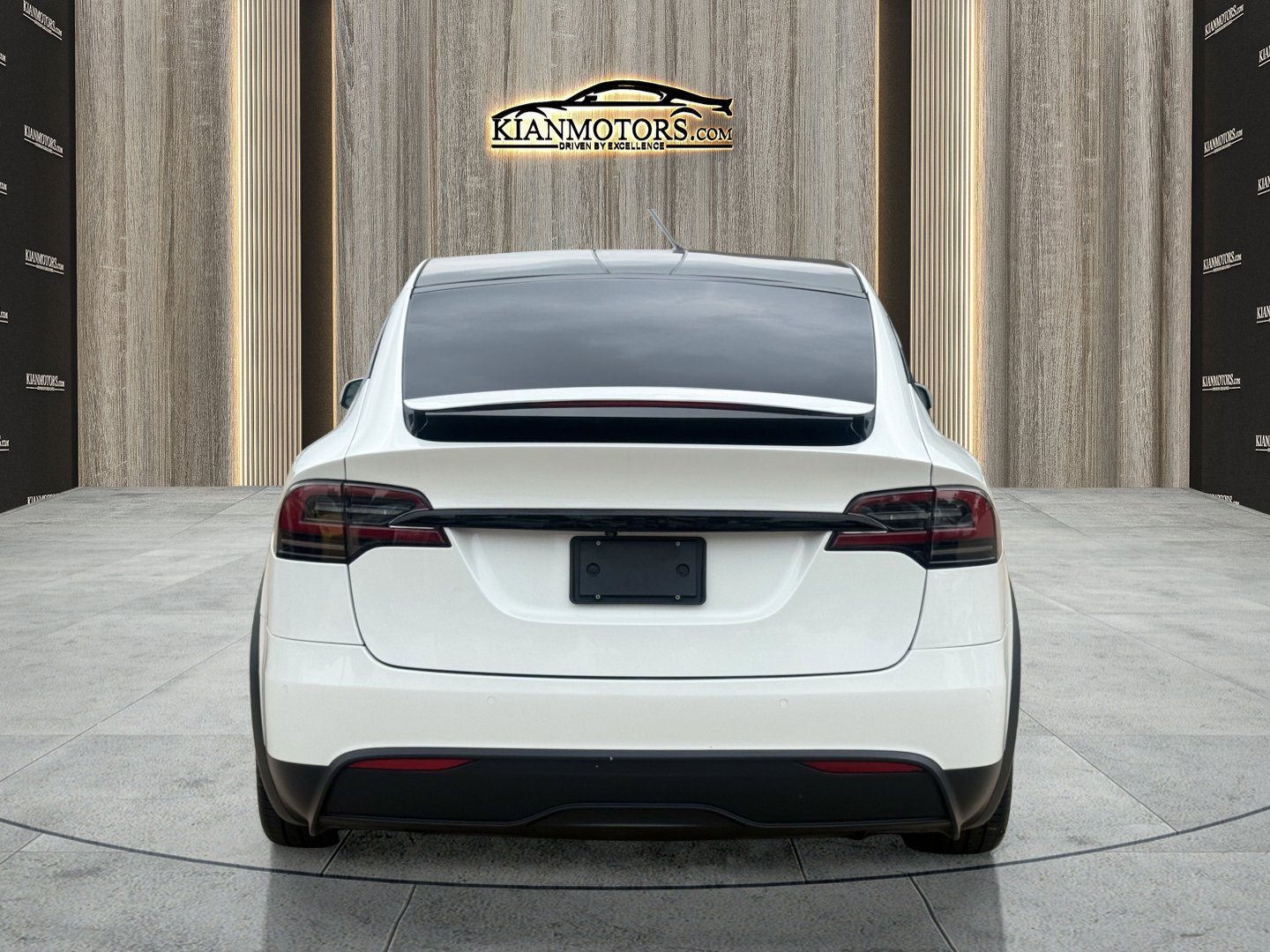 Used 2023 Tesla Model X AWD/4WD image 9