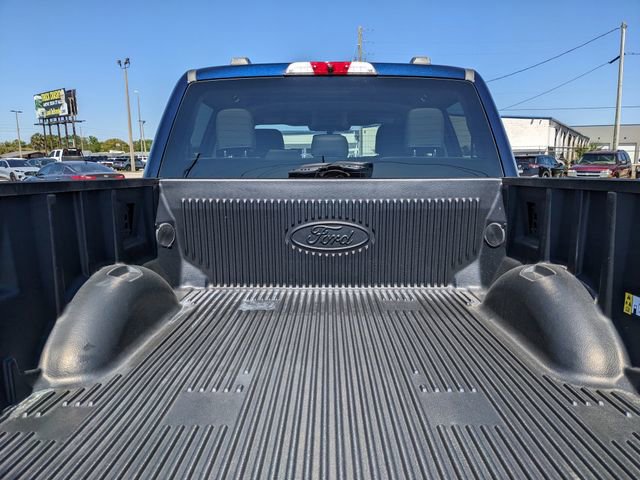 Used 2025 Ford F150 Lightning Flash image 13