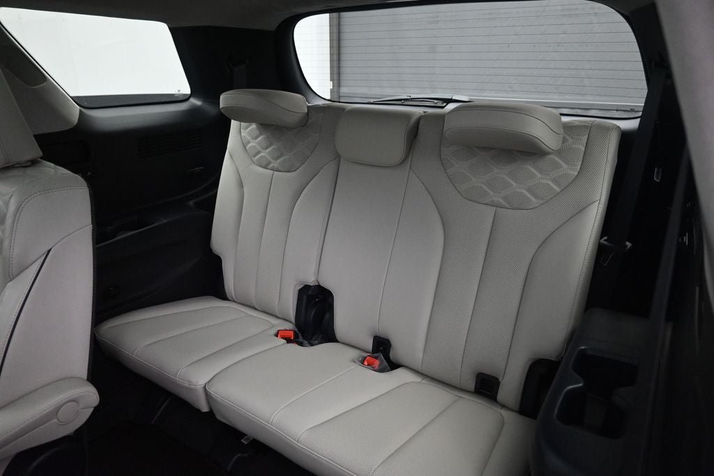 Certified 2022 Hyundai Palisade Calligraphy FWD image 33