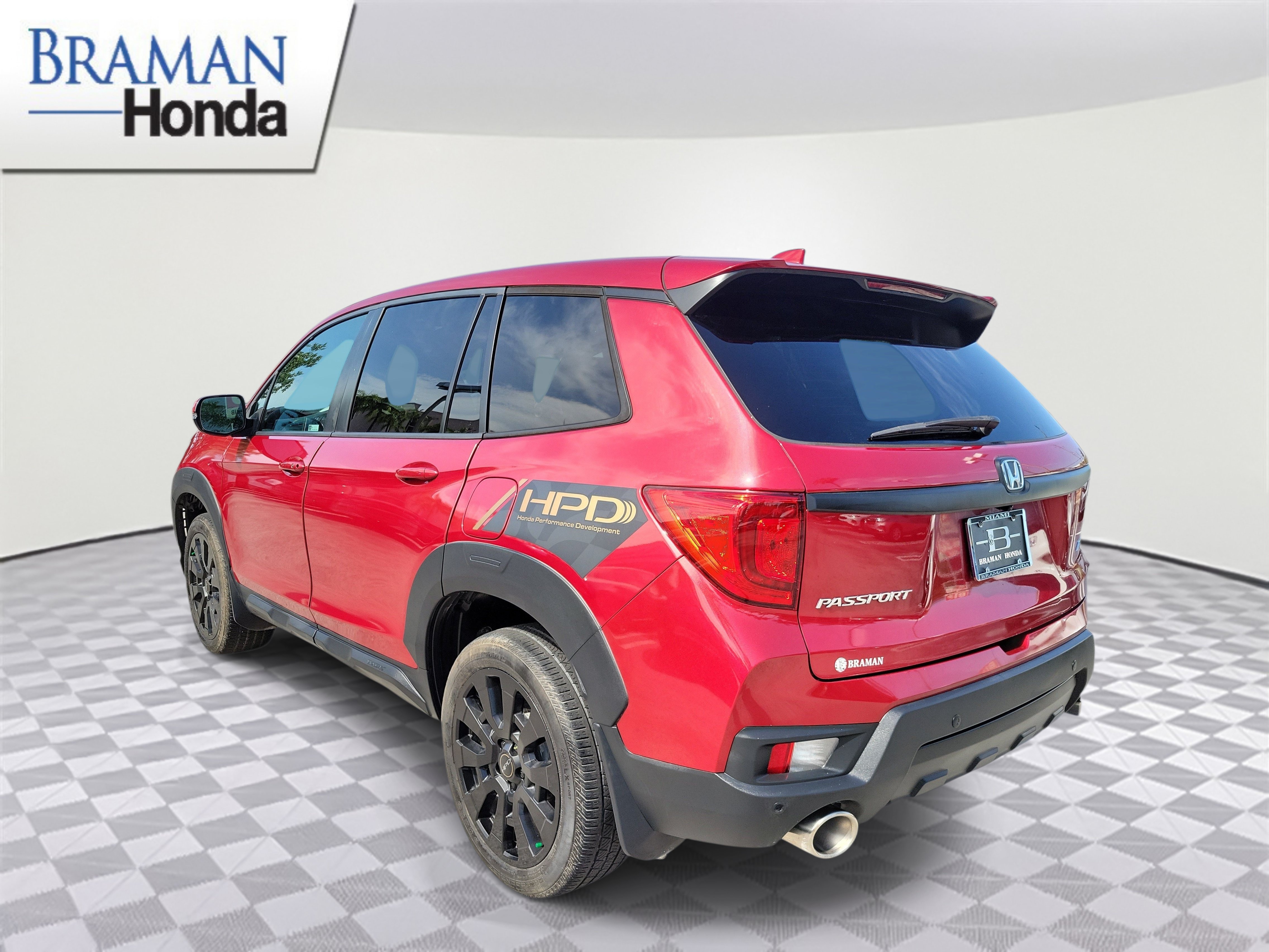 Certified 2023 Honda Passport EX-L image 4