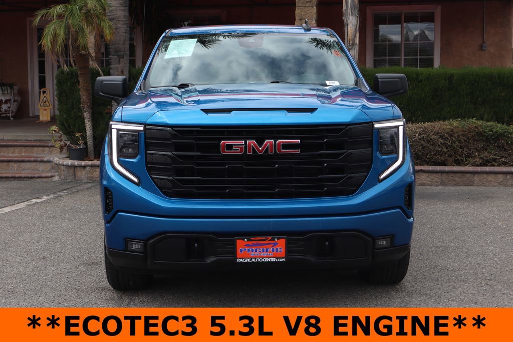 Used 2023 GMC Sierra 1500 Elevation w/ X31 Off-Road Package AWD/4WD image 3