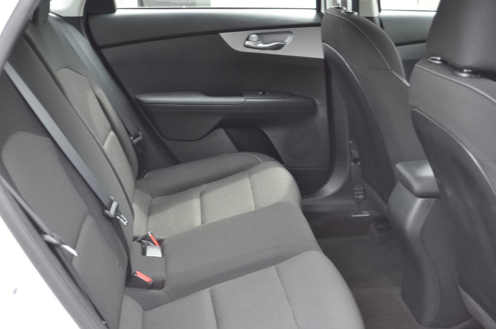 Used 2024 Kia Forte LXS image 16