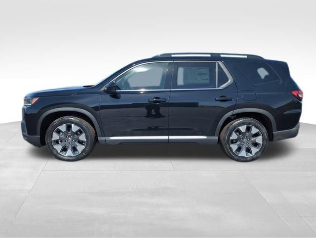 New 2026 Honda Pilot Touring image 3
