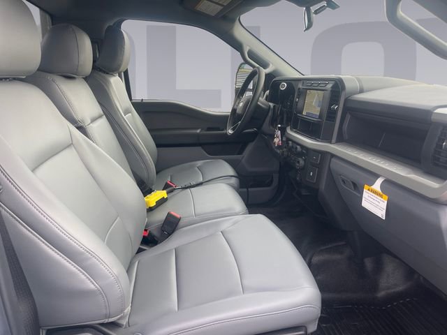 Used 2024 Ford F350 XL w/ Snow Plow Prep Package image 17