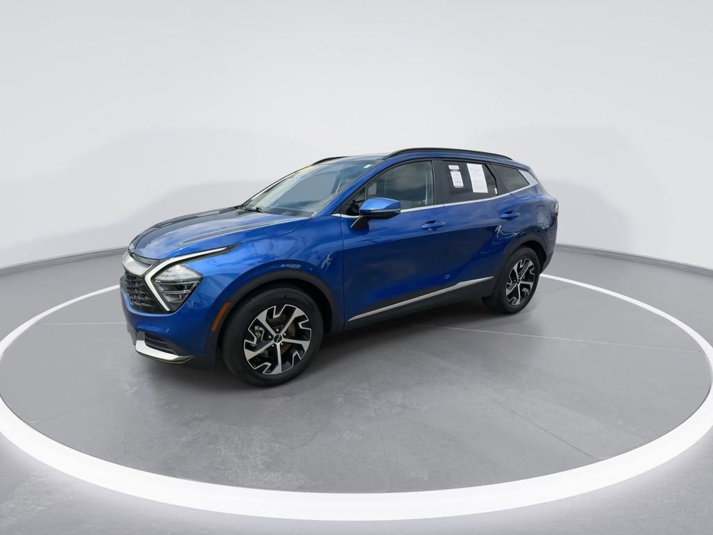 Used 2025 Kia Sportage EX w/ Premium Package FWD image 4