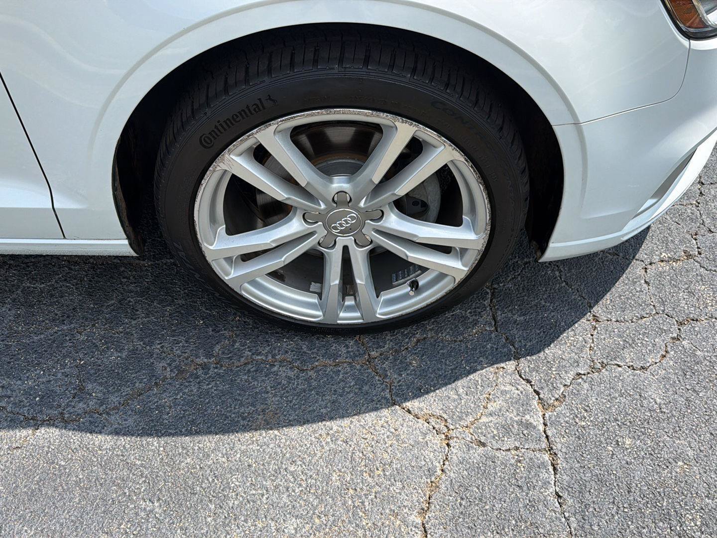 Used 2018 Audi A3 2.0T Premium FWD image 33