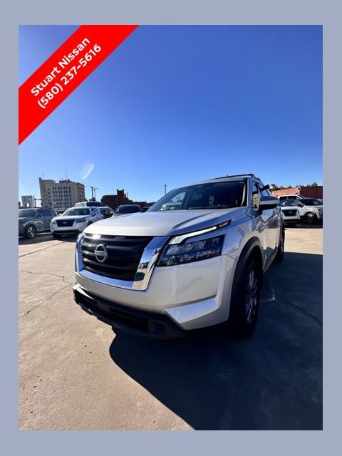 Certified 2024 Nissan Pathfinder SV w/ SV Premium Package