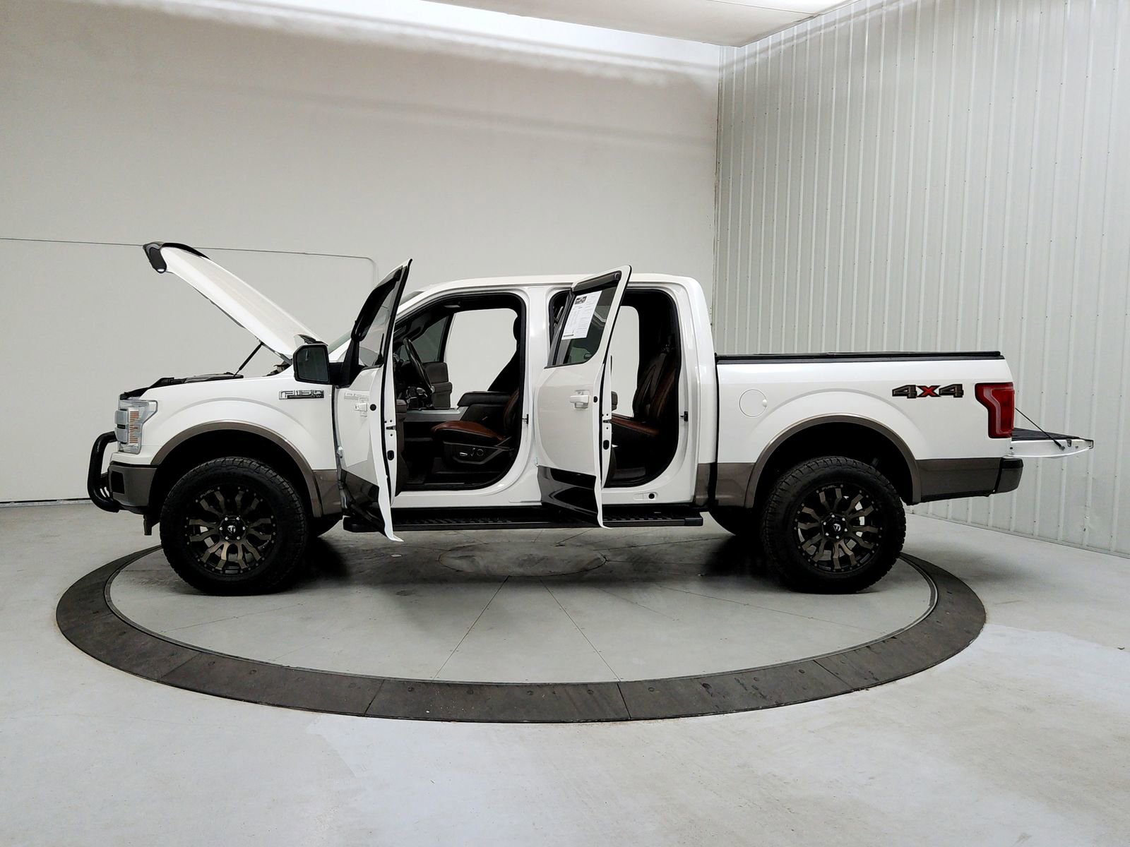 Used 2019 Ford F150 King Ranch image 14