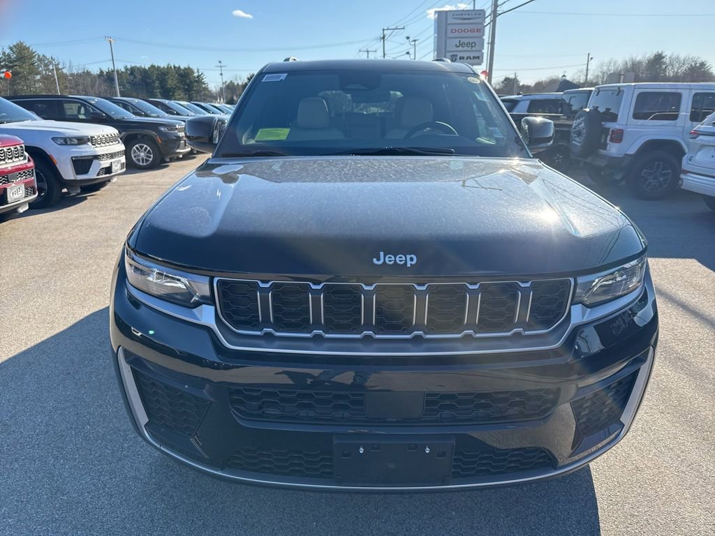 New 2026 Jeep Grand Cherokee Limited image 8