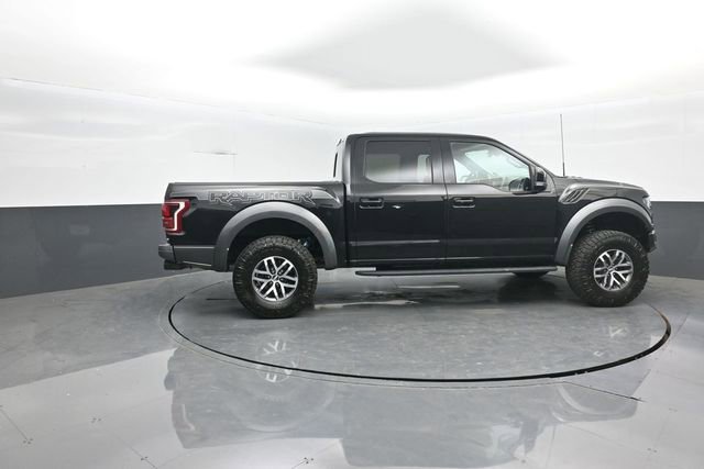 Certified 2017 Ford F150 Raptor w/ Equipment Group 802A Luxury AWD/4WD image 8