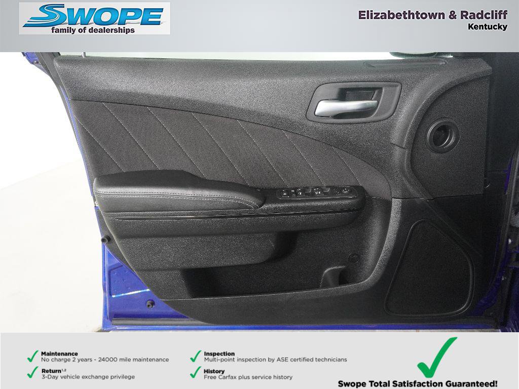 Used 2022 Dodge Charger SXT w/ Blacktop Package image 13