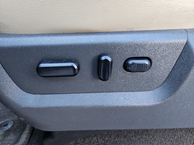 Used 2012 Ford F350 Lariat w/ Lariat Ultimate Pkg image 12