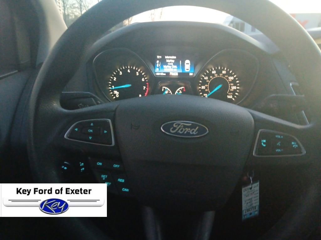 Used 2017 Ford Focus SEL image 24