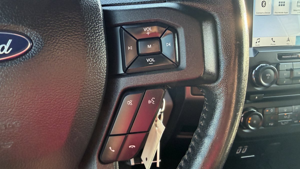 Used 2018 Ford F150 XLT w/ Equipment Group 302A Luxury image 31