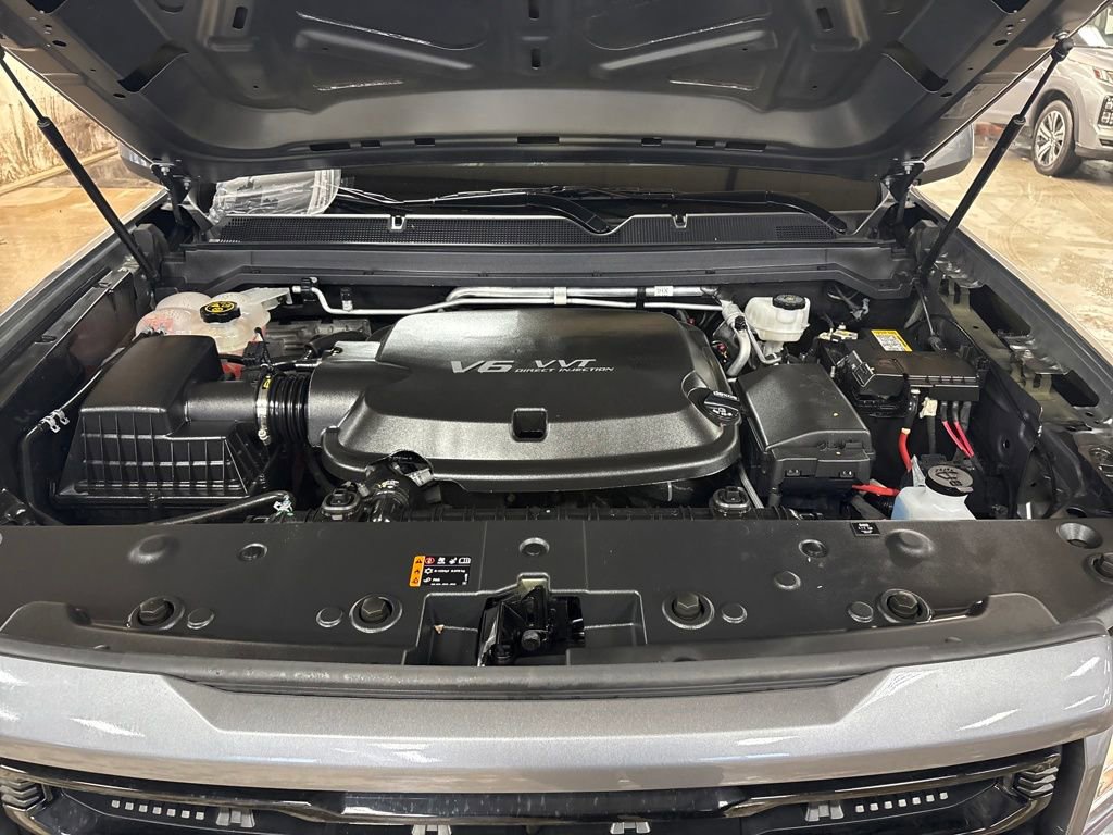 Certified 2022 GMC Canyon Elevation w/ Elevation Premium Package image 10