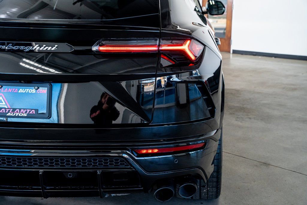 Used 2021 Lamborghini Urus image 29