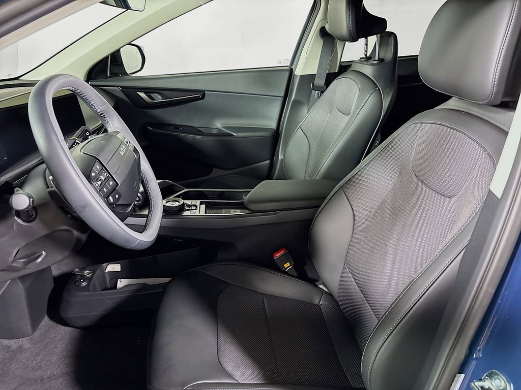 New 2025 Kia EV6 Light image 12