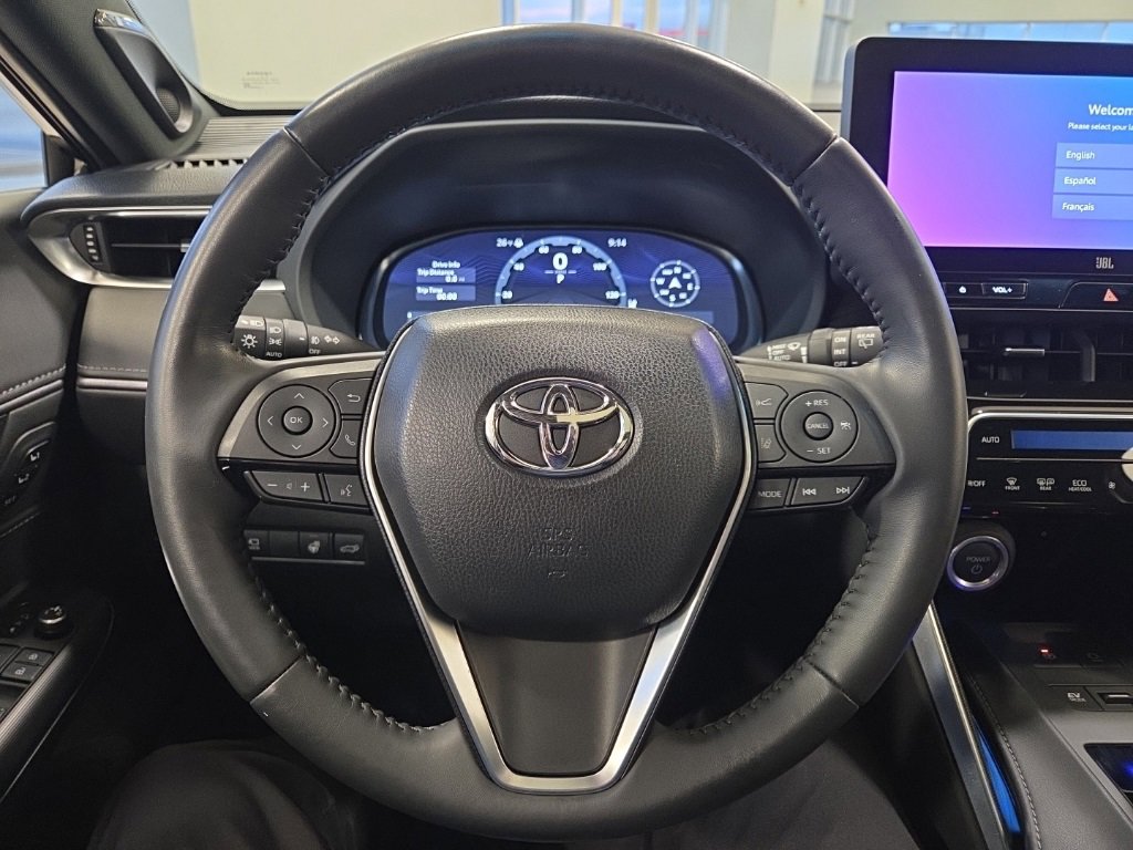 Used 2023 Toyota Venza Limited image 22