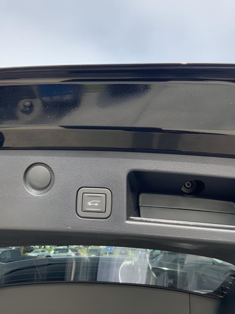 New 2026 GMC Terrain AT4 w/ Convenience Package III image 16