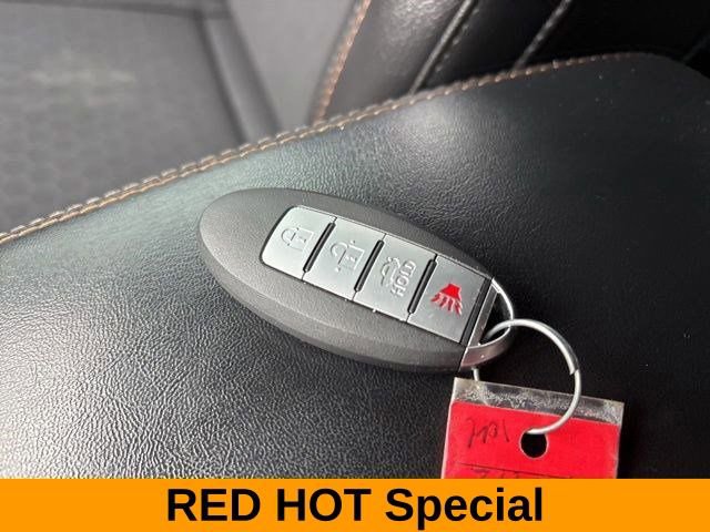 Used 2018 Jeep Compass Latitude FWD image 44
