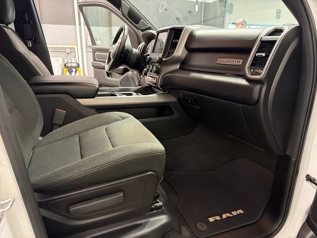 Used 2019 RAM 1500 Big Horn AWD/4WD image 17