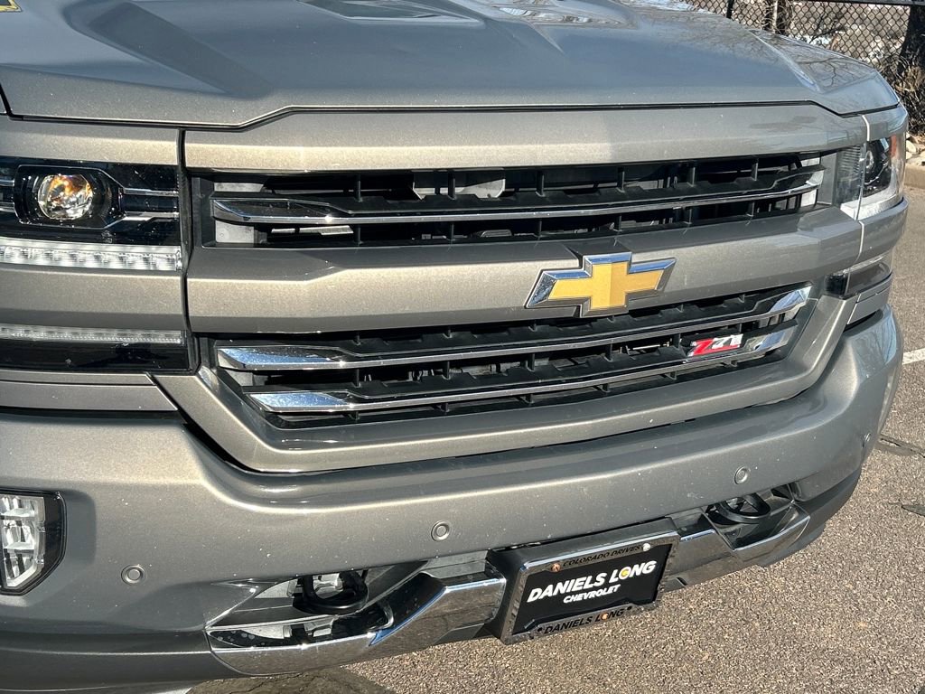 Used 2017 Chevrolet Silverado 1500 LTZ Z71 w/ LTZ Plus Package image 37