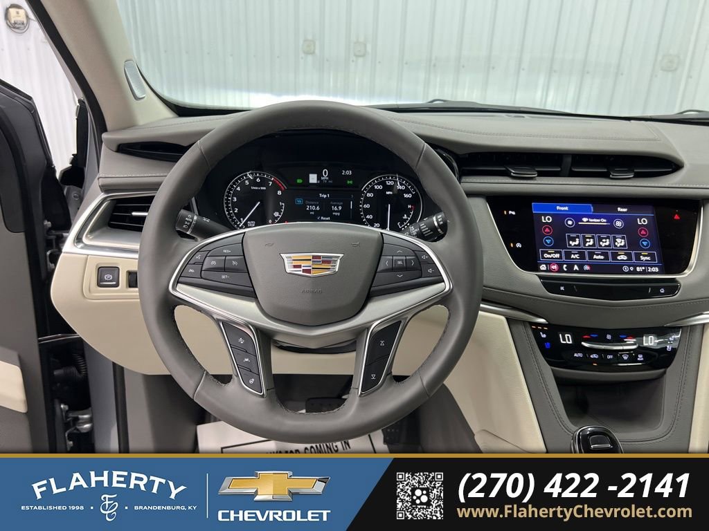Used 2025 Cadillac XT5 Premium Luxury w/ LPO, Floor Liner Package FWD image 29