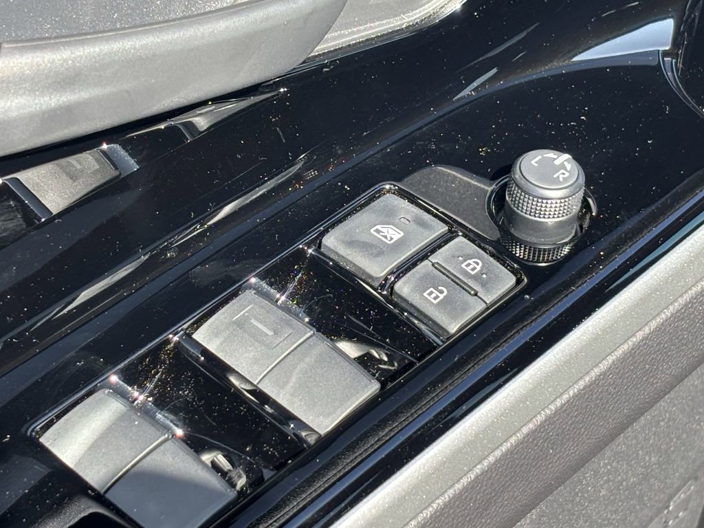 Used 2025 Toyota bZ4X FWD w/ Weather Package image 21