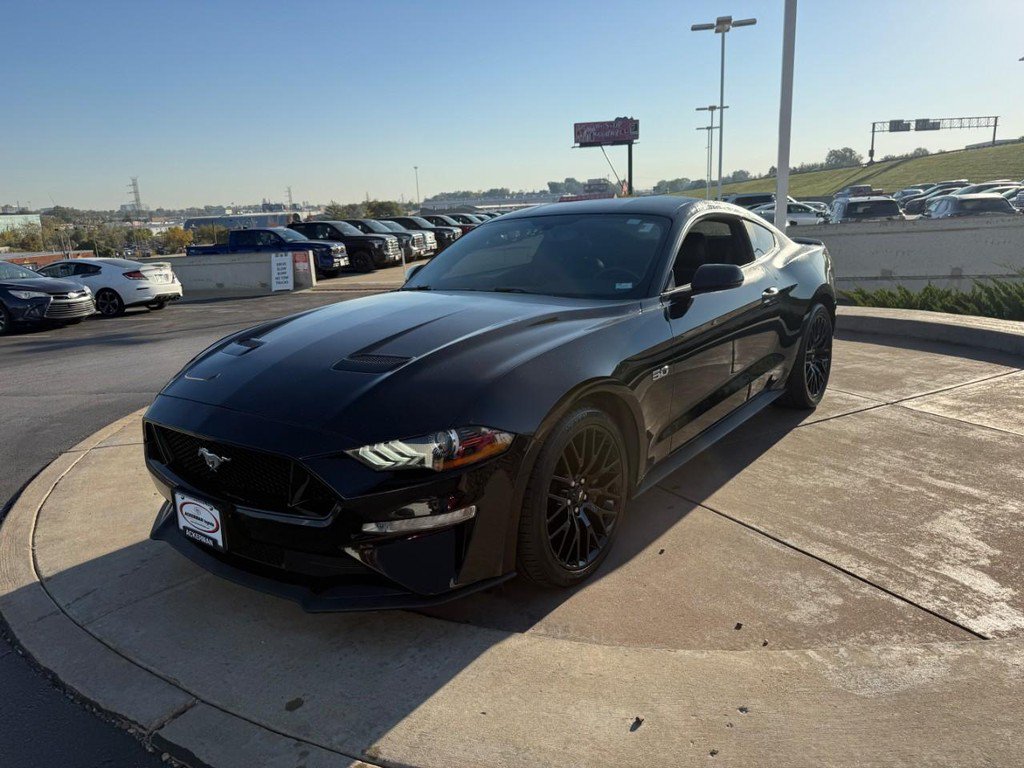 Used 2019 Ford Mustang GT Premium w/ Enhanced Security Package RWD image 10