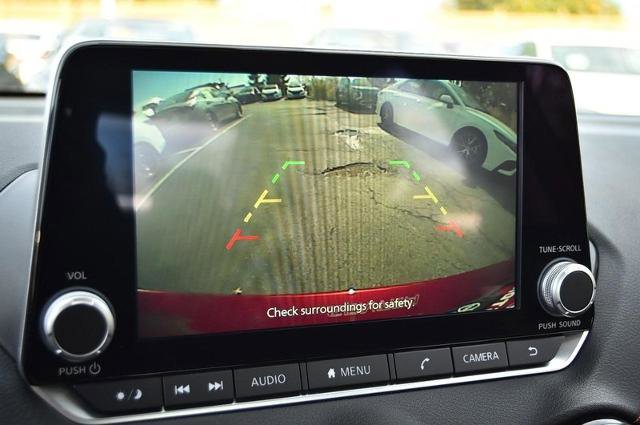 Certified 2025 Nissan Sentra SR image 13