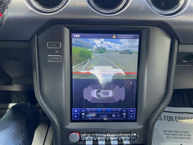 Used 2017 Ford Mustang Coupe RWD image 19