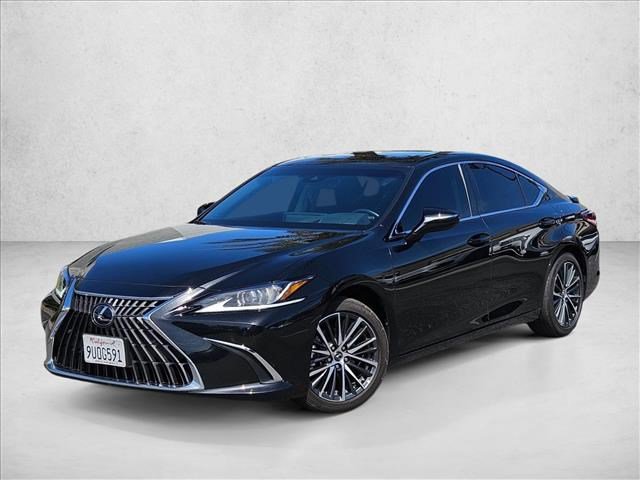 Used 2025 Lexus ES 300h w/ Premium Package